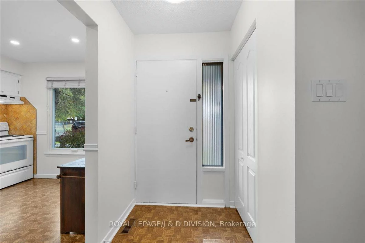 189, Springhead, North Richvale, Richmond Hill