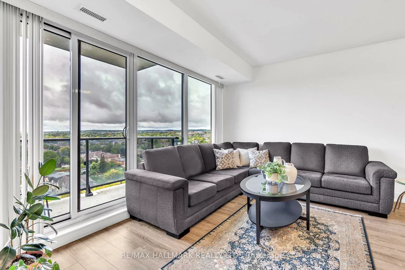 9608, Yonge, North Richvale, Richmond Hill