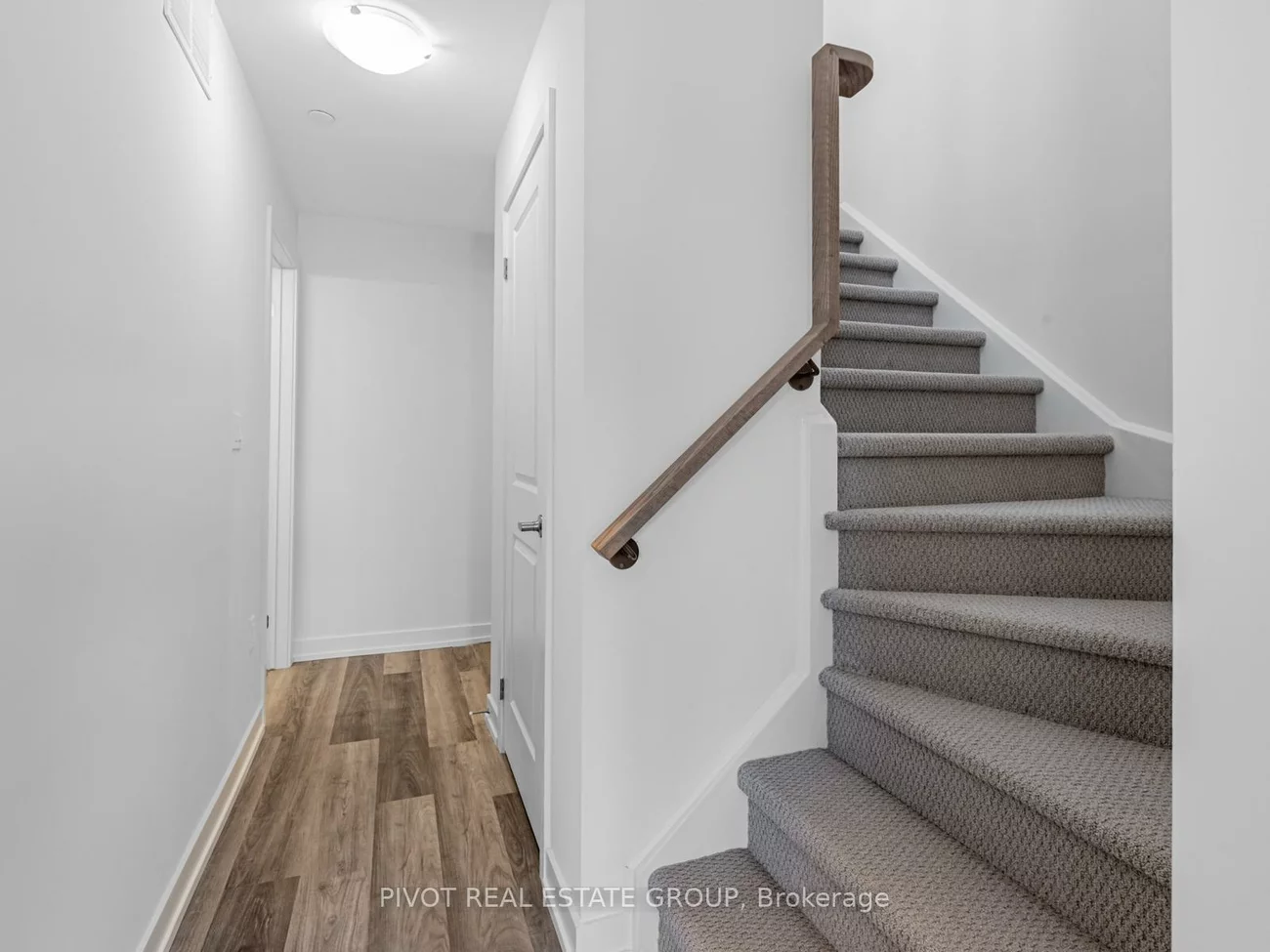 60, Elizabeth, Mill Pond, Richmond Hill