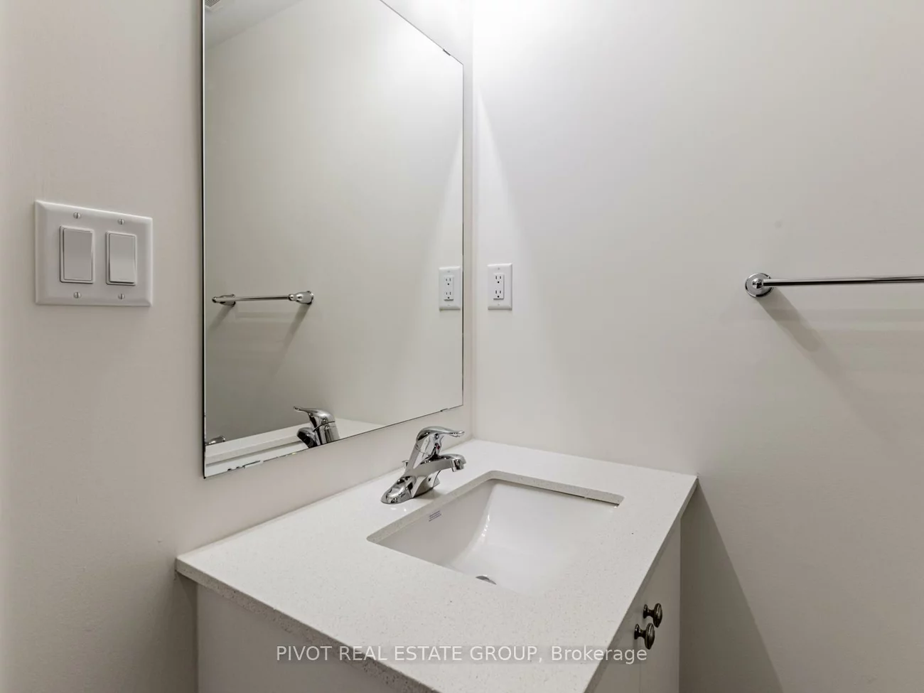 60, Elizabeth, Mill Pond, Richmond Hill