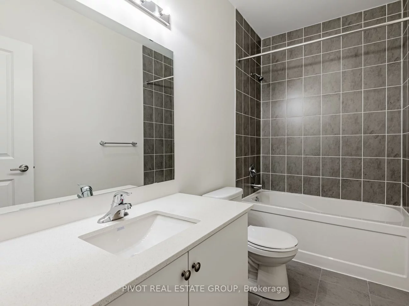 60, Elizabeth, Mill Pond, Richmond Hill