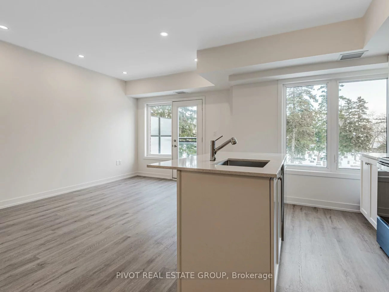 60, Elizabeth, Mill Pond, Richmond Hill