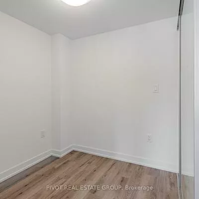 60, Elizabeth, Mill Pond, Richmond Hill