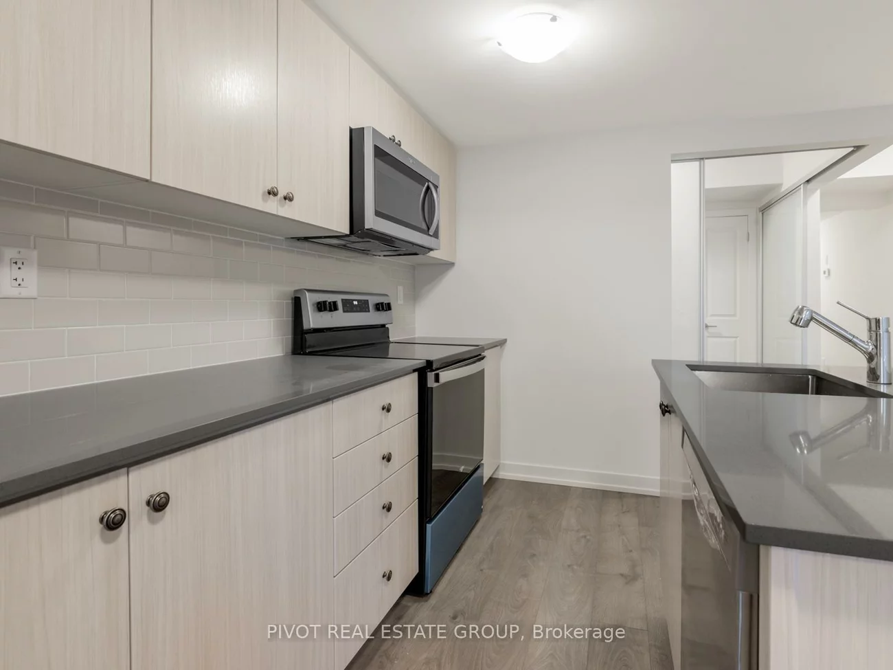 60, Elizabeth, Mill Pond, Richmond Hill