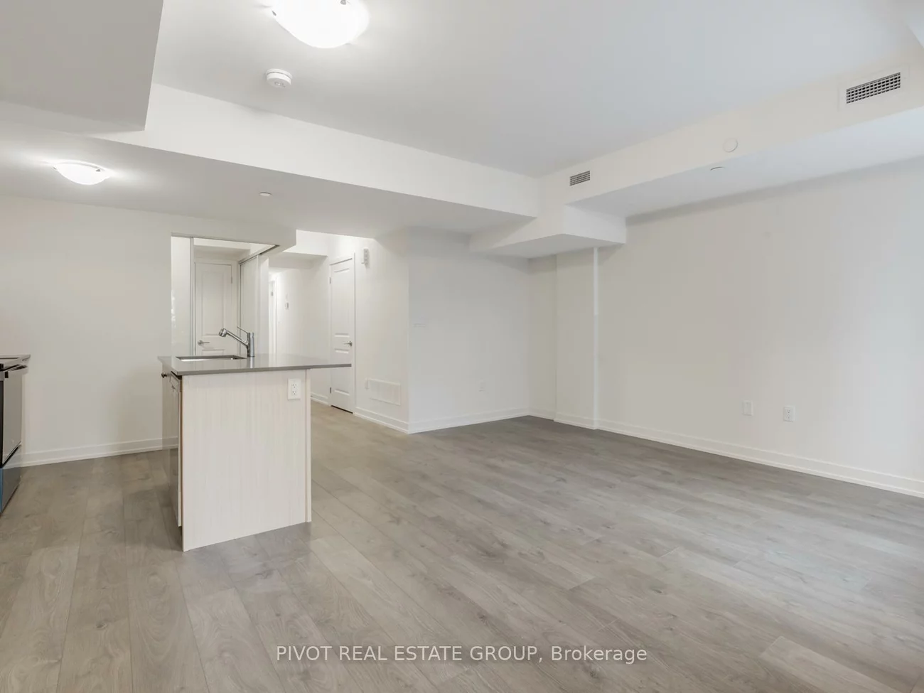 60, Elizabeth, Mill Pond, Richmond Hill