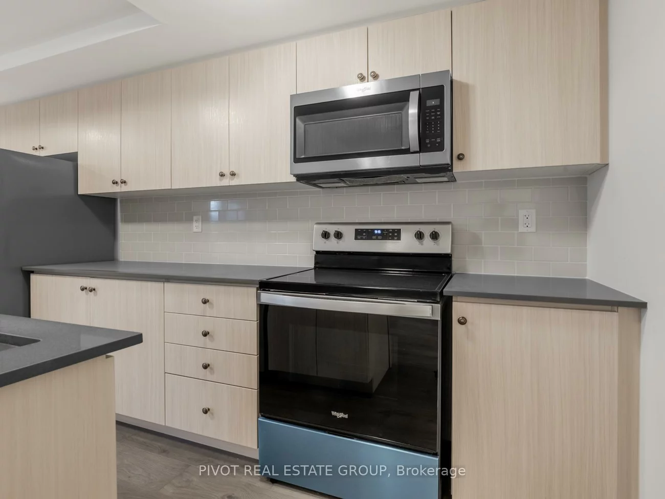 60, Elizabeth, Mill Pond, Richmond Hill