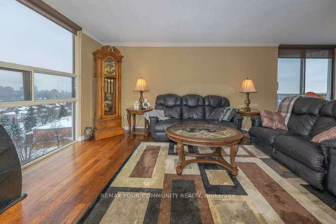 40, Harding, North Richvale, Richmond Hill