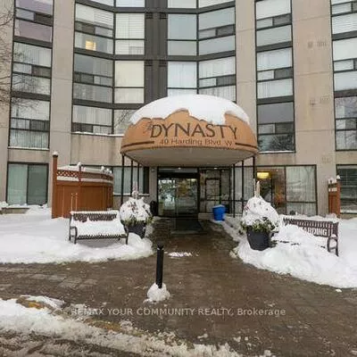 40, Harding, North Richvale, Richmond Hill