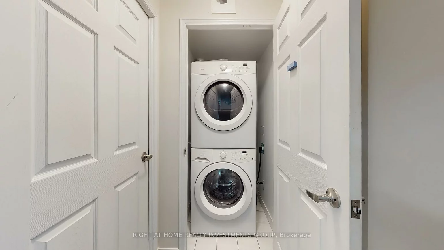 73, King William, Langstaff, Richmond Hill