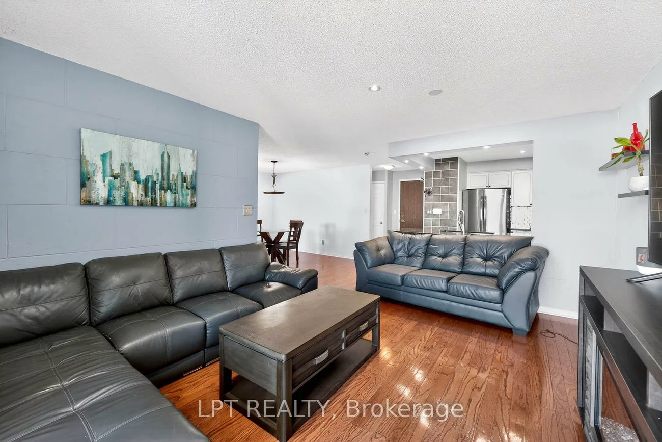 51, Baffin, Langstaff, Richmond Hill