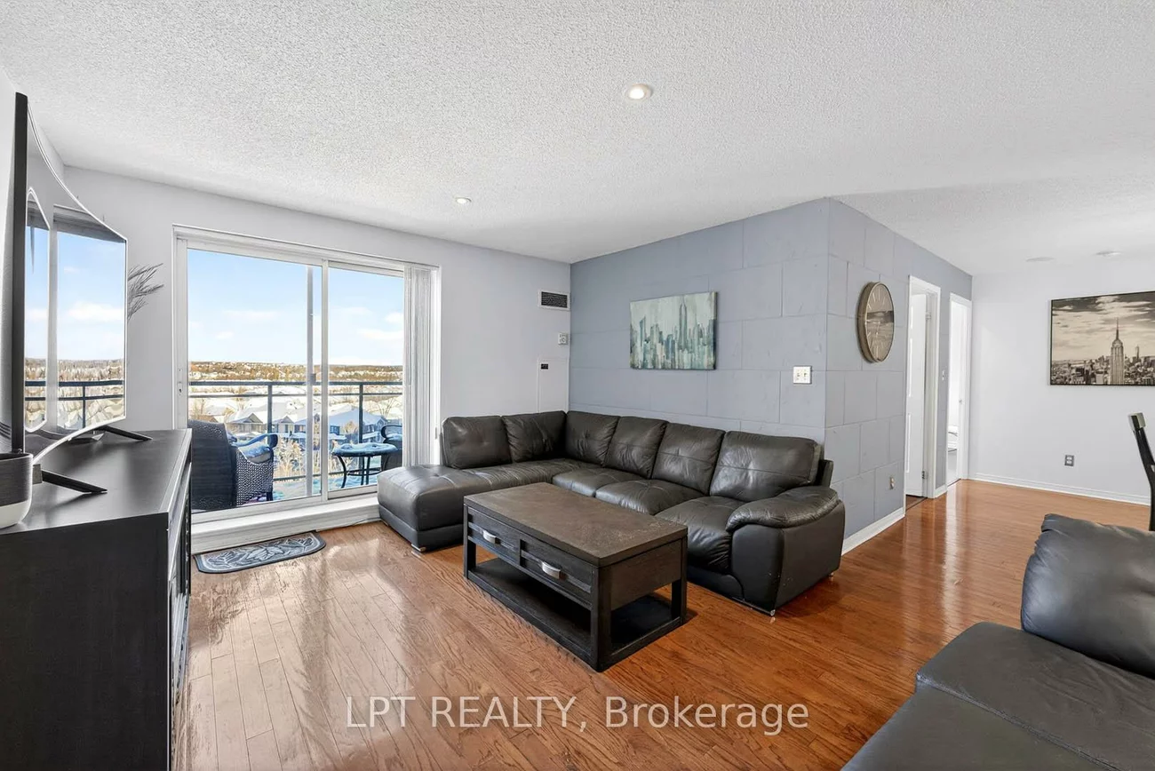 51, Baffin, Langstaff, Richmond Hill