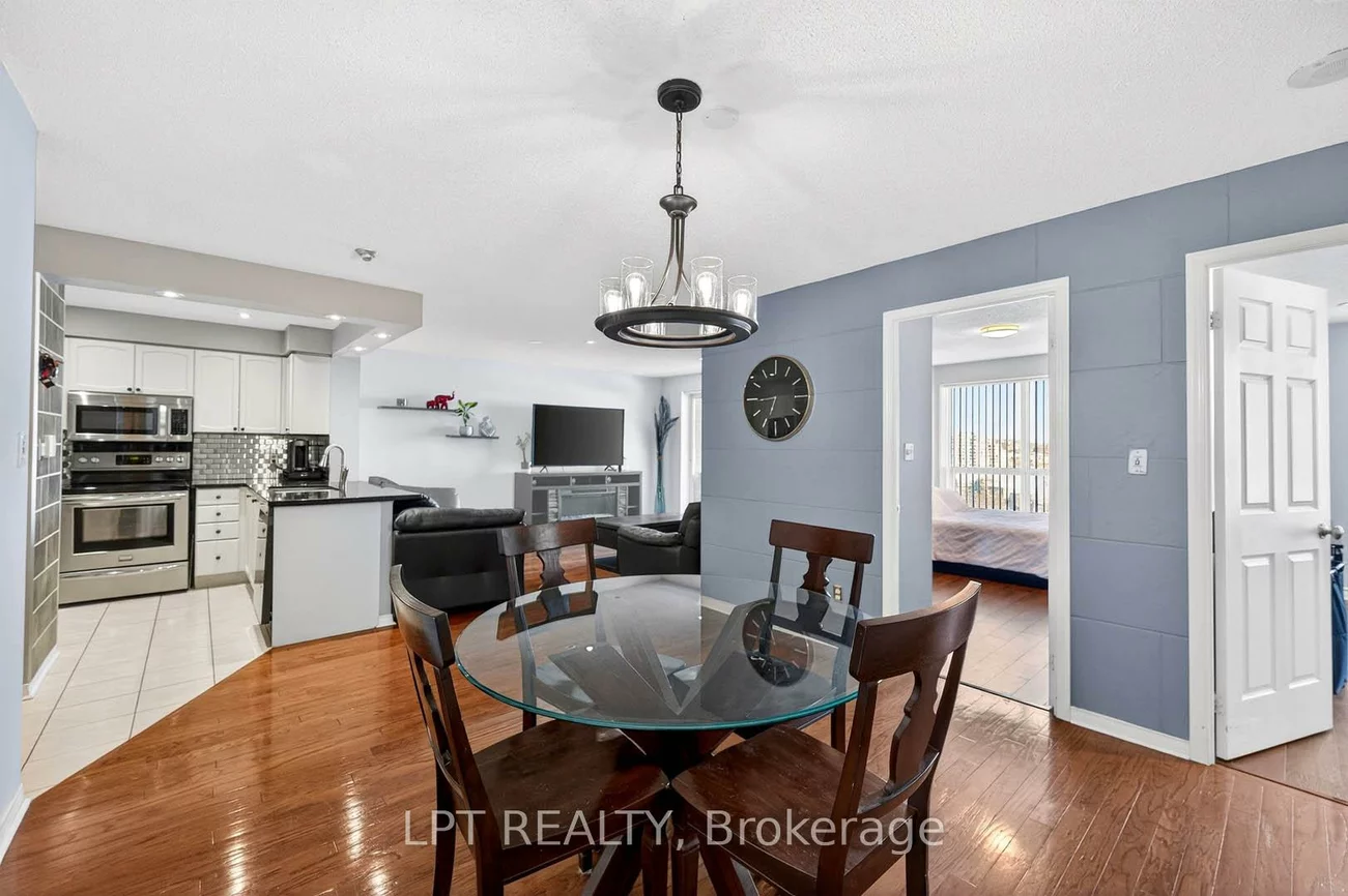 51, Baffin, Langstaff, Richmond Hill