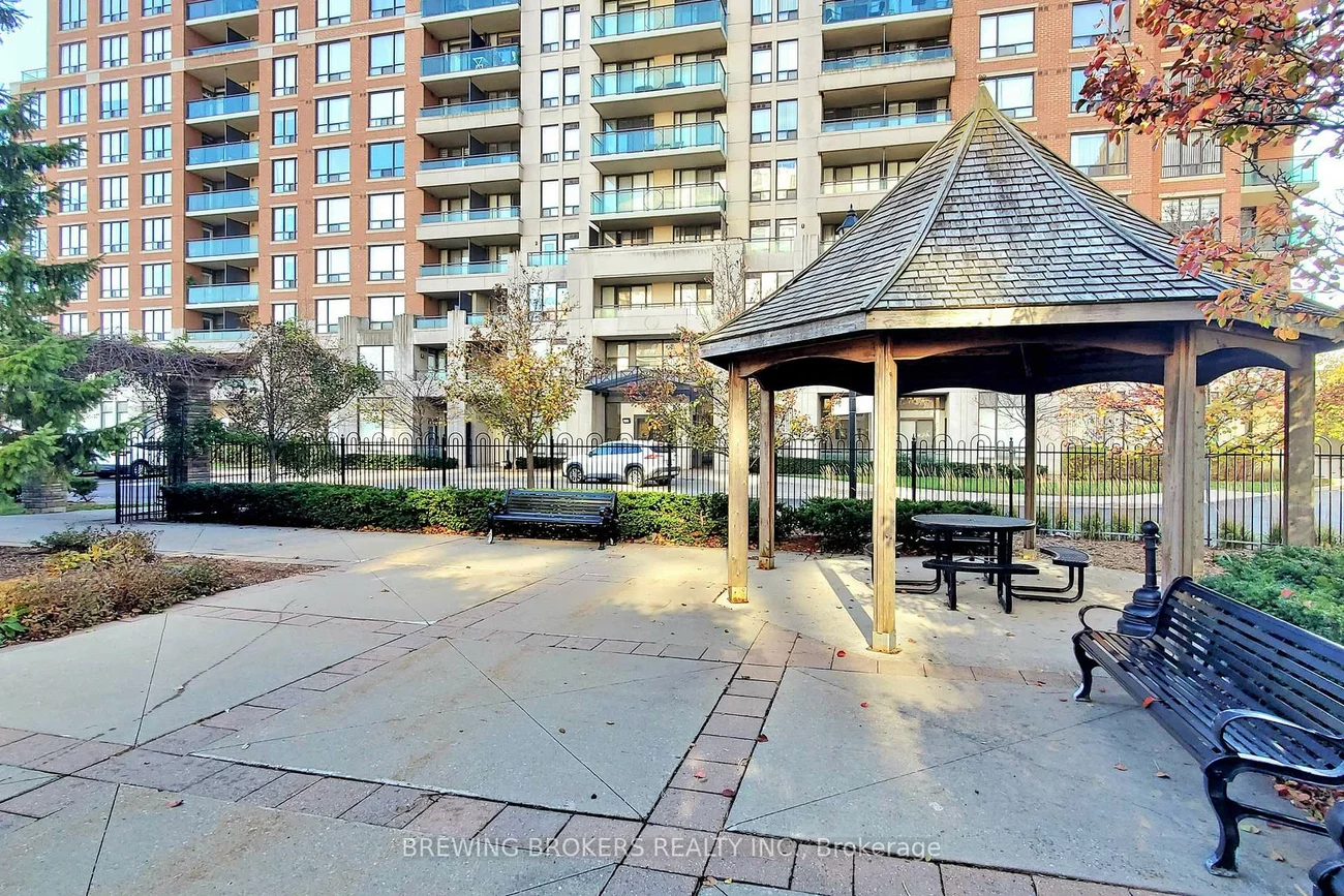 310, Red Maple, Langstaff, Richmond Hill