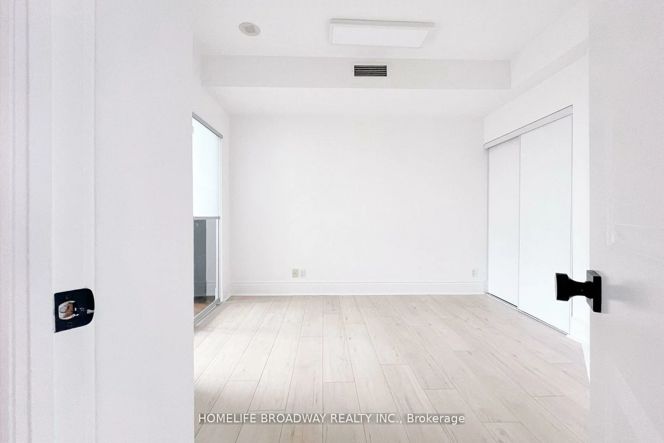 18, Harding, Harding, Richmond Hill