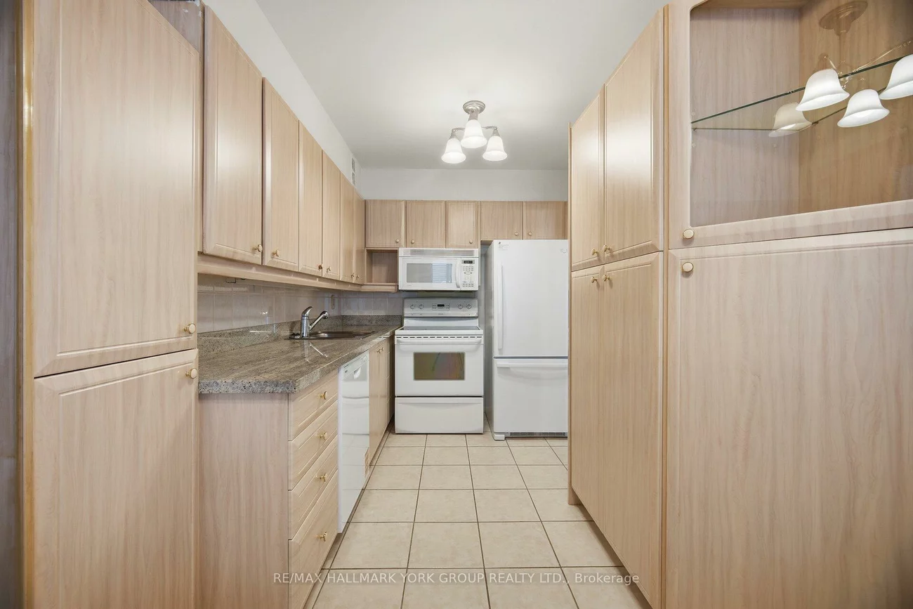 50, Baif, North Richvale, Richmond Hill