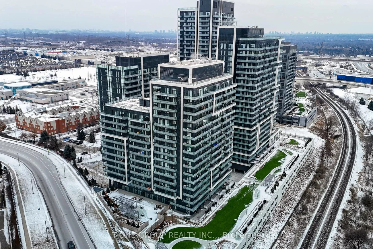 85, Oneida, Langstaff, Richmond Hill