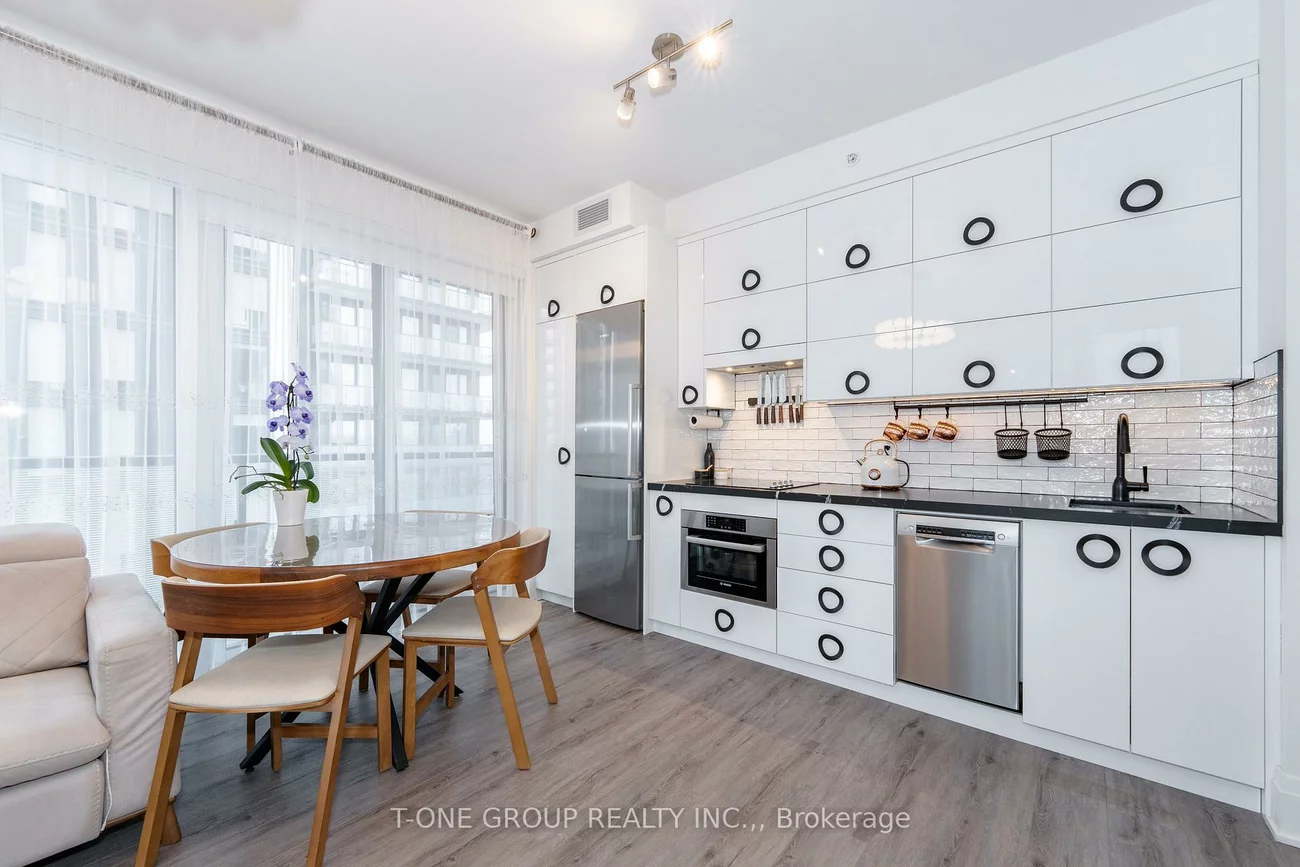 85, Oneida, Langstaff, Richmond Hill