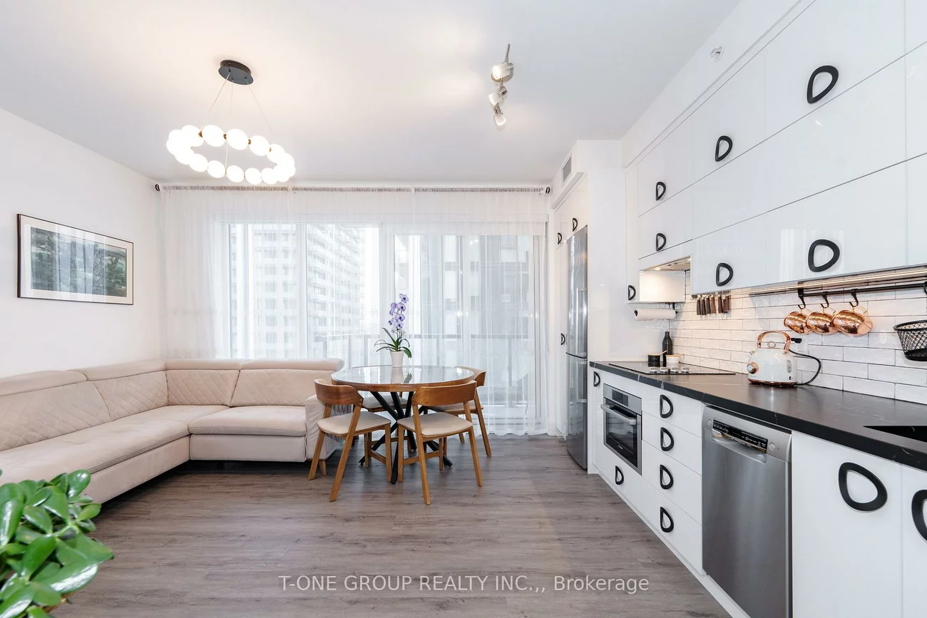 85, Oneida, Langstaff, Richmond Hill