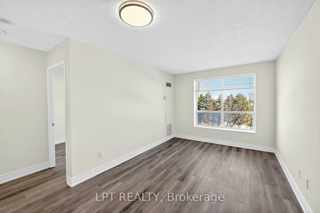 51, Baffin, Langstaff, Richmond Hill