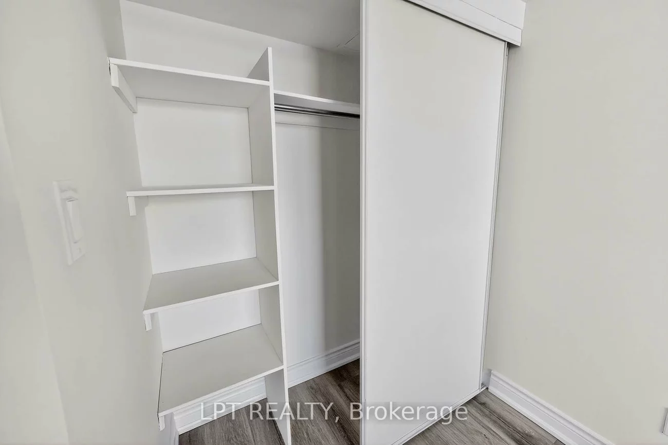 51, Baffin, Langstaff, Richmond Hill