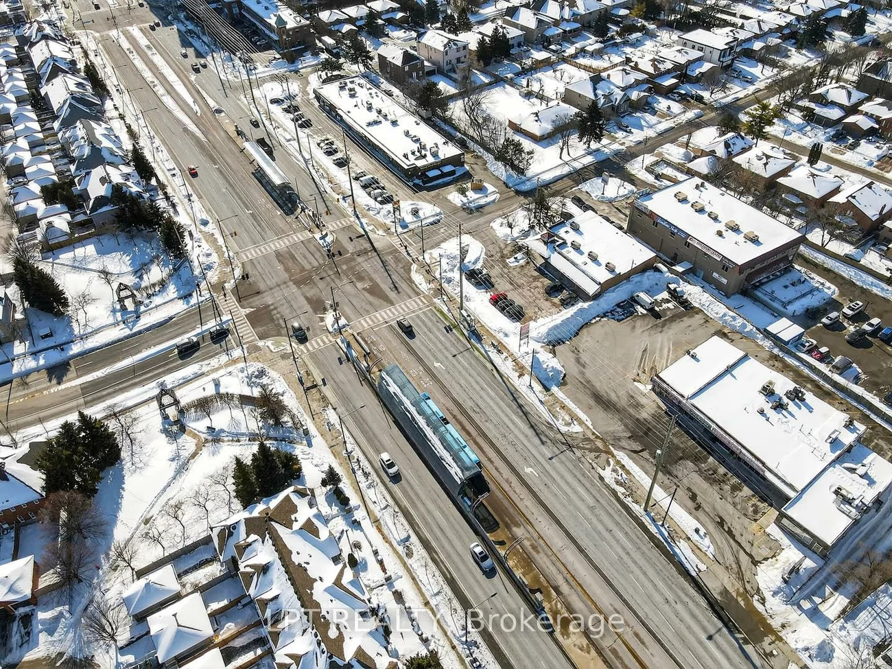 51, Baffin, Langstaff, Richmond Hill