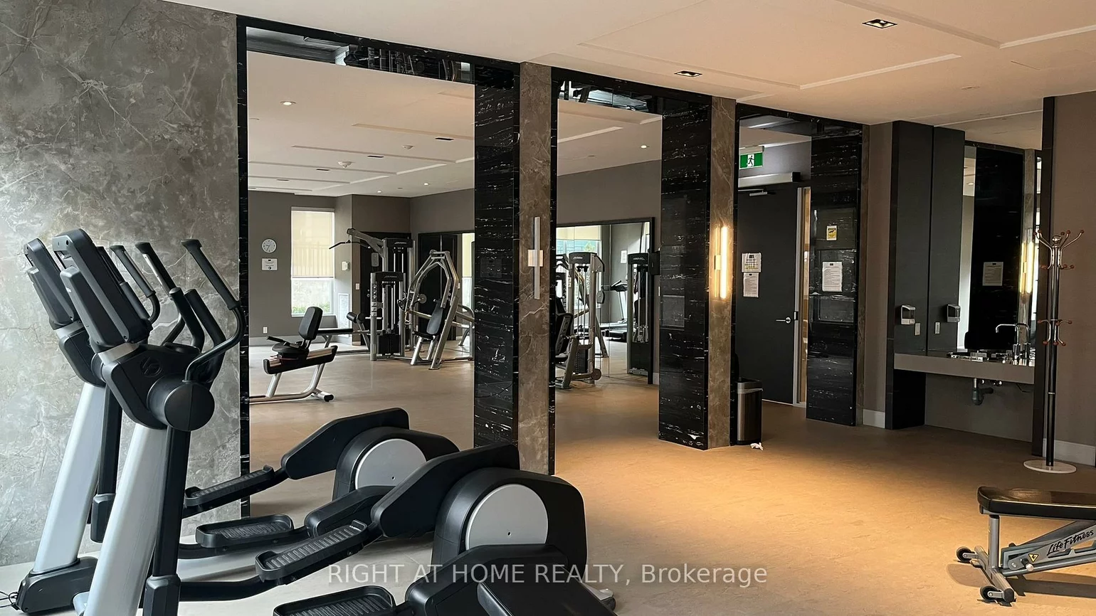 390, Highway 7, Doncrest, Richmond Hill