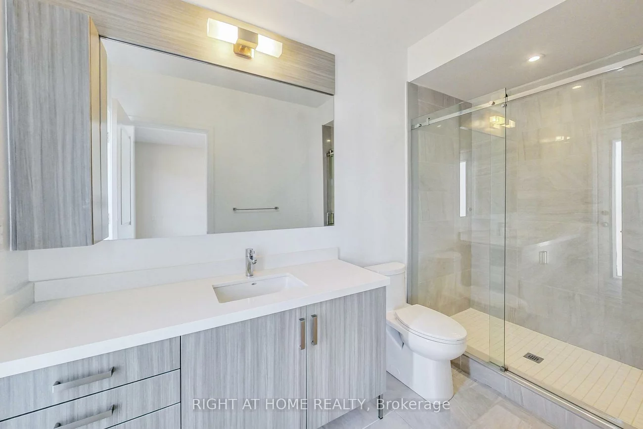 390, Highway 7, Doncrest, Richmond Hill