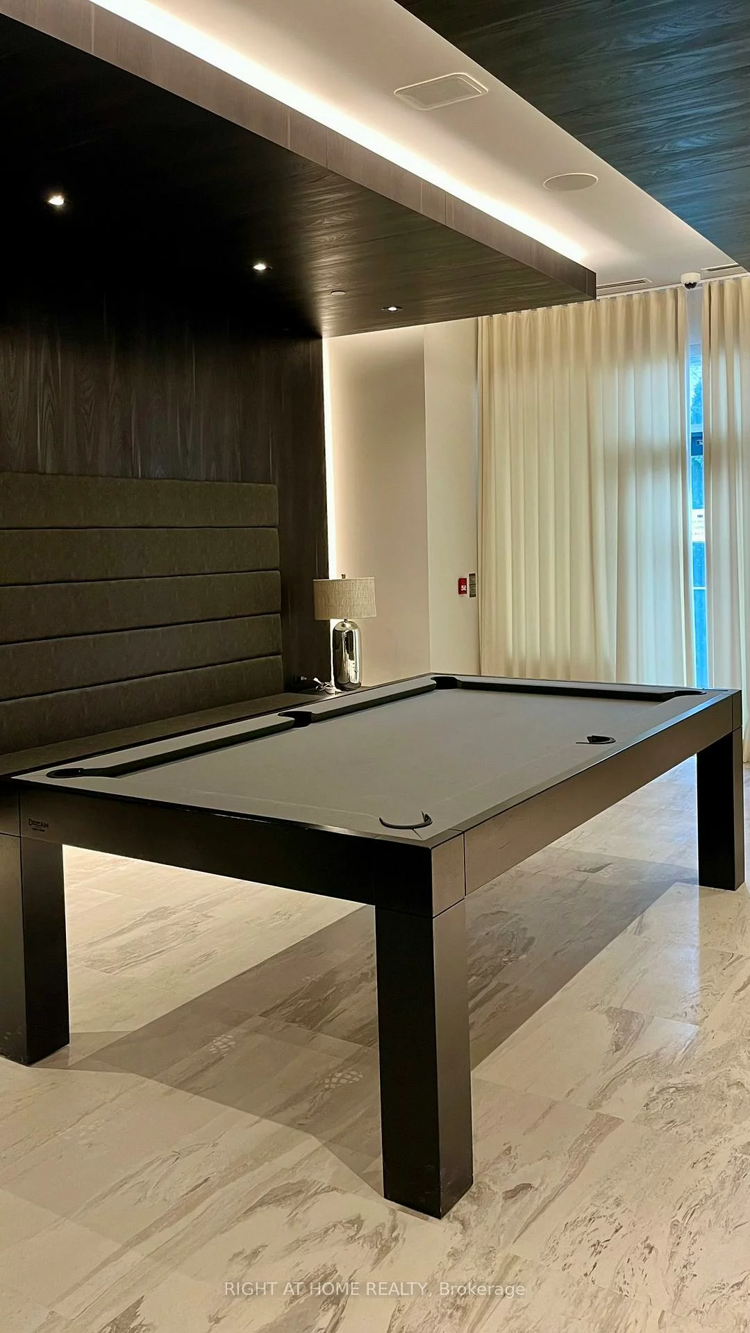 390, Highway 7, Doncrest, Richmond Hill