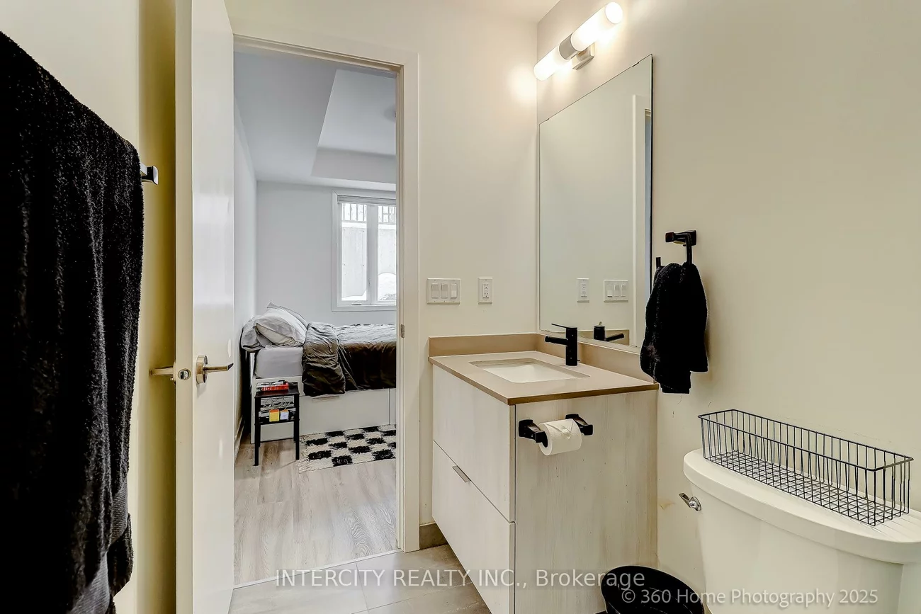 11, David Eyer, Rural Richmond Hill, Richmond Hill