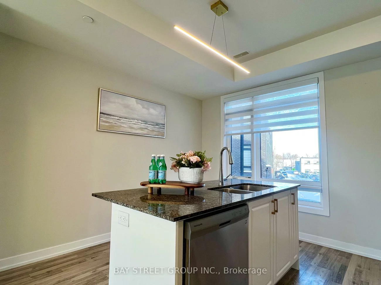 370, Red Maple, Langstaff, Richmond Hill