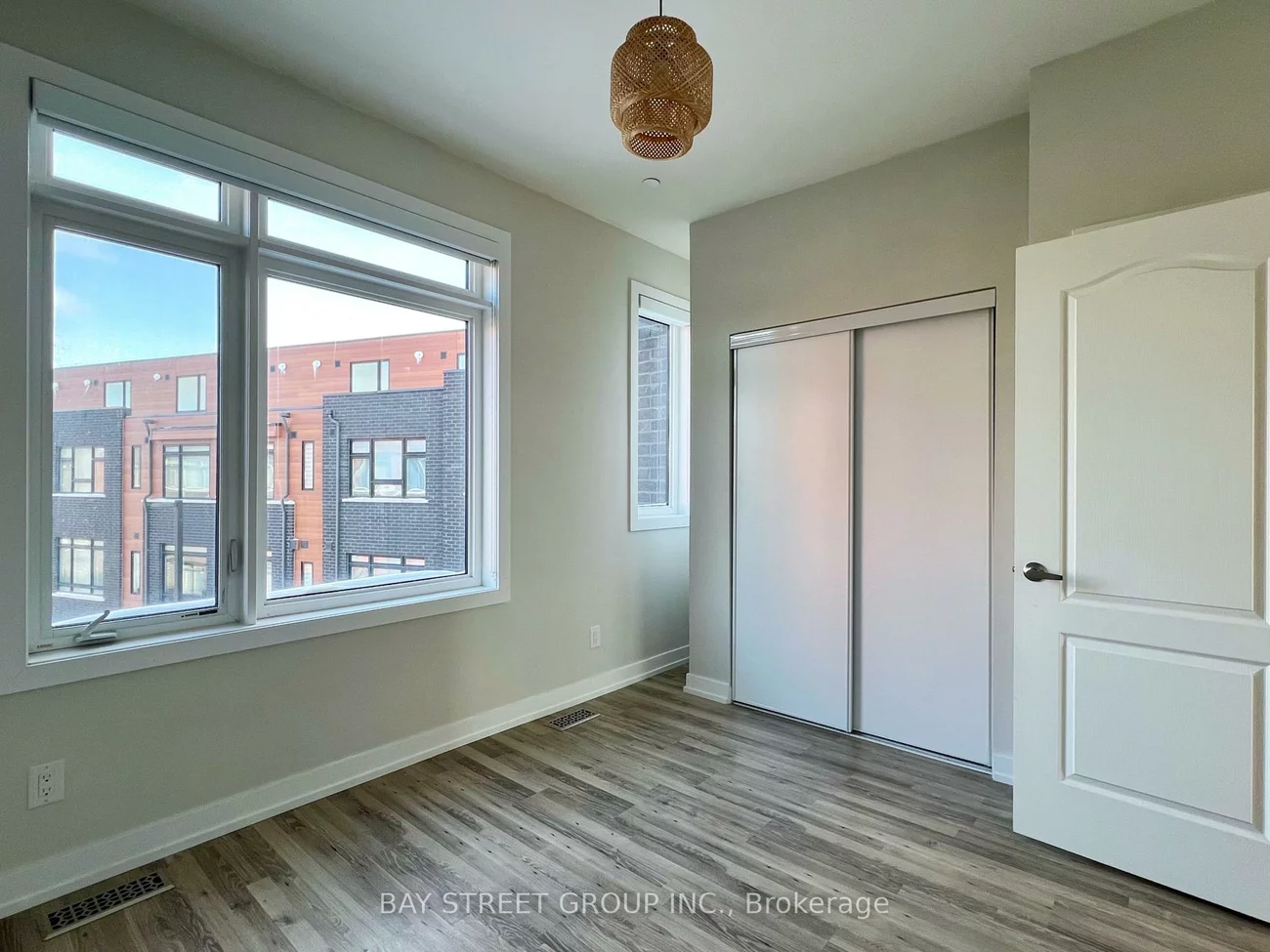 370, Red Maple, Langstaff, Richmond Hill