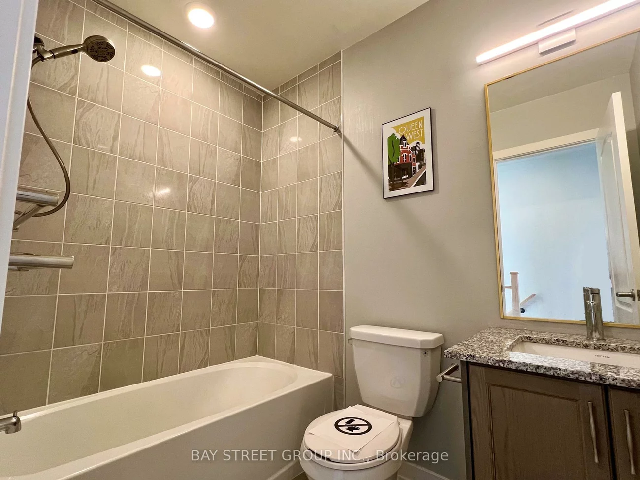 370, Red Maple, Langstaff, Richmond Hill