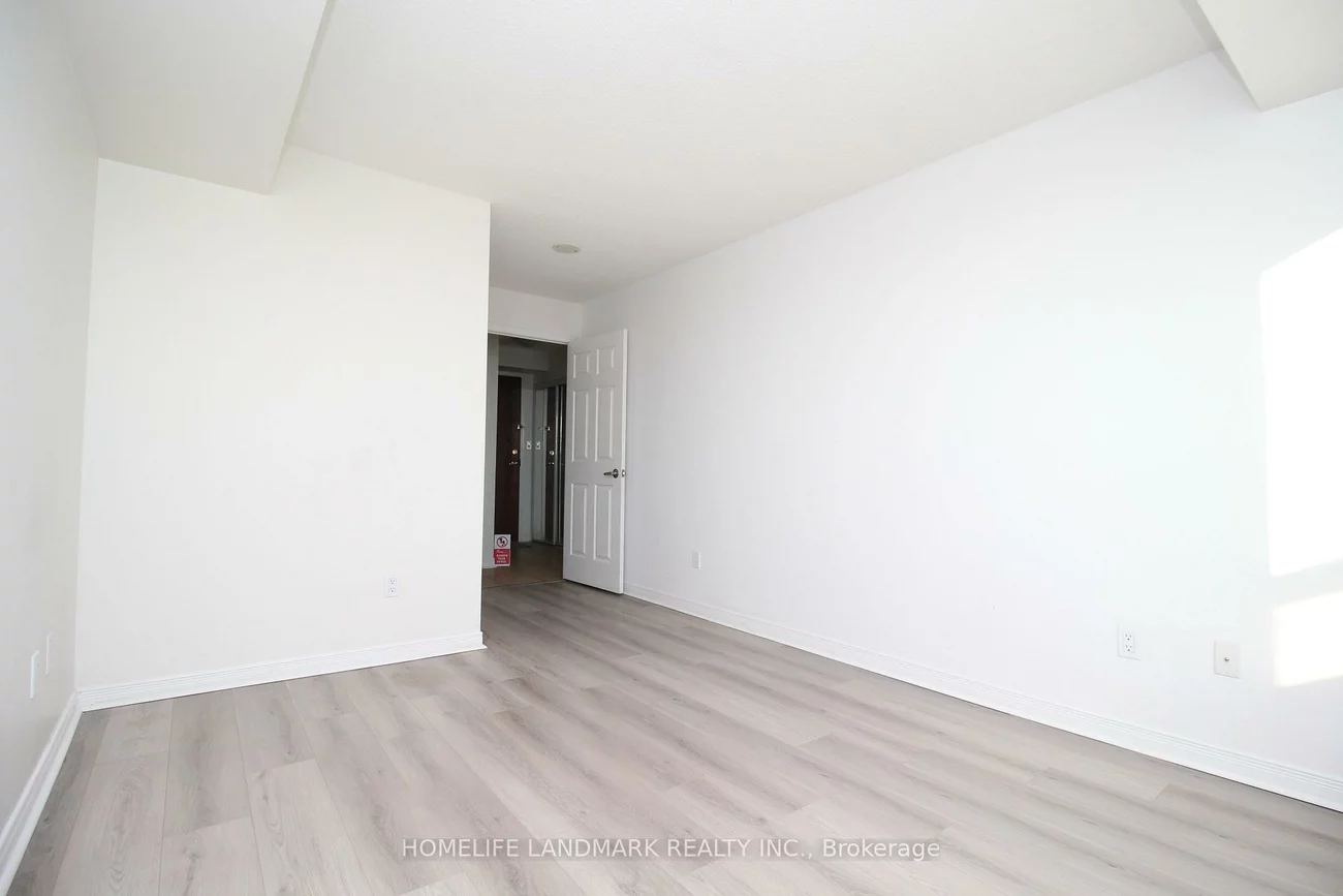 39, Oneida, Langstaff, Richmond Hill