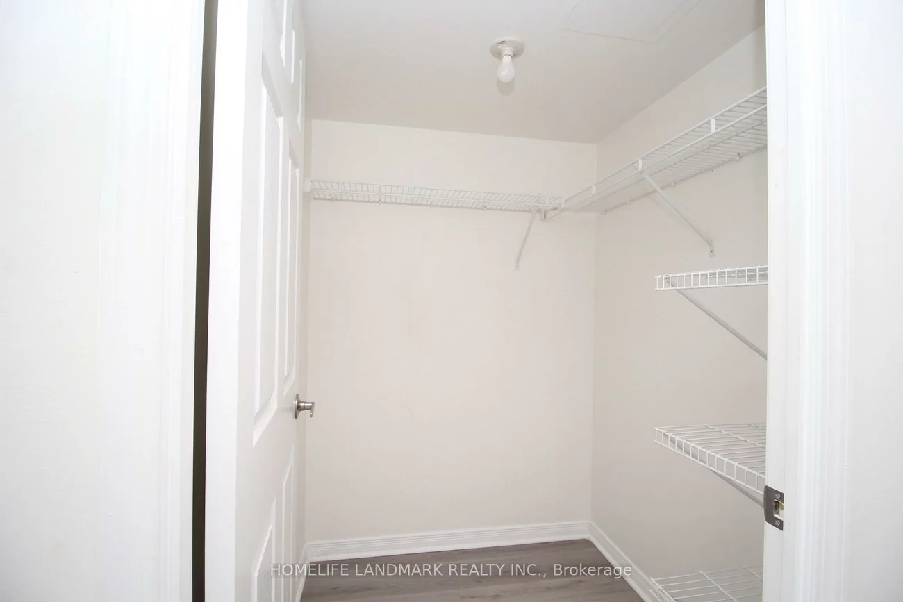 39, Oneida, Langstaff, Richmond Hill