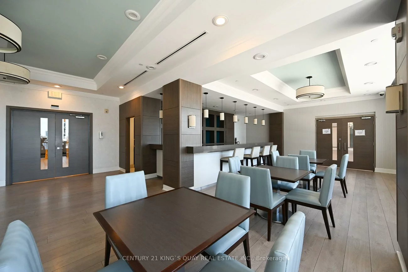 376, Highway 7, Doncrest, Richmond Hill