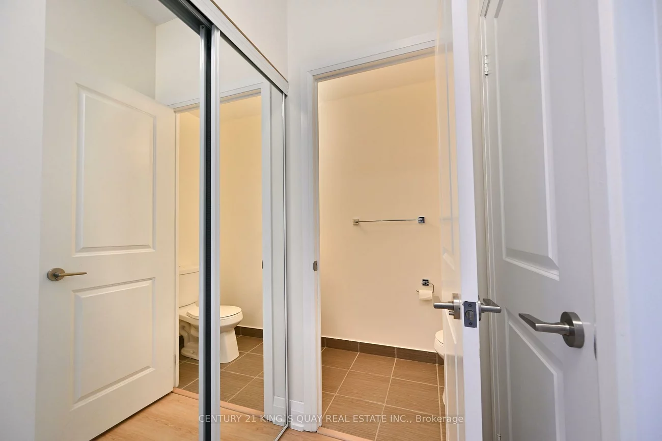 376, Highway 7, Doncrest, Richmond Hill