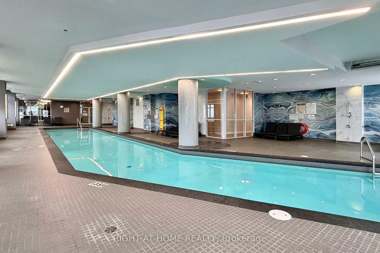 9201, Yonge, Langstaff, Richmond Hill