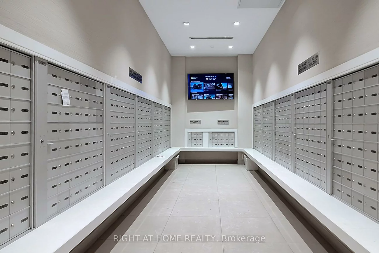 9201, Yonge, Langstaff, Richmond Hill