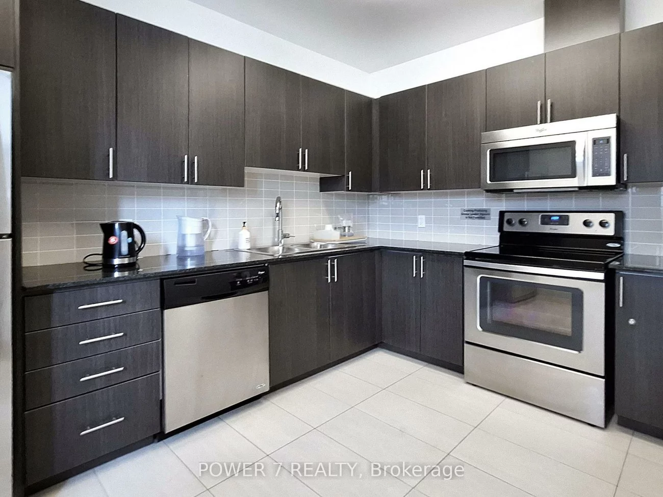 370, Hwy 7, Doncrest, Richmond Hill