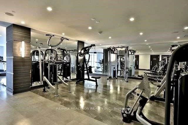 9471, Yonge, Observatory, Richmond Hill