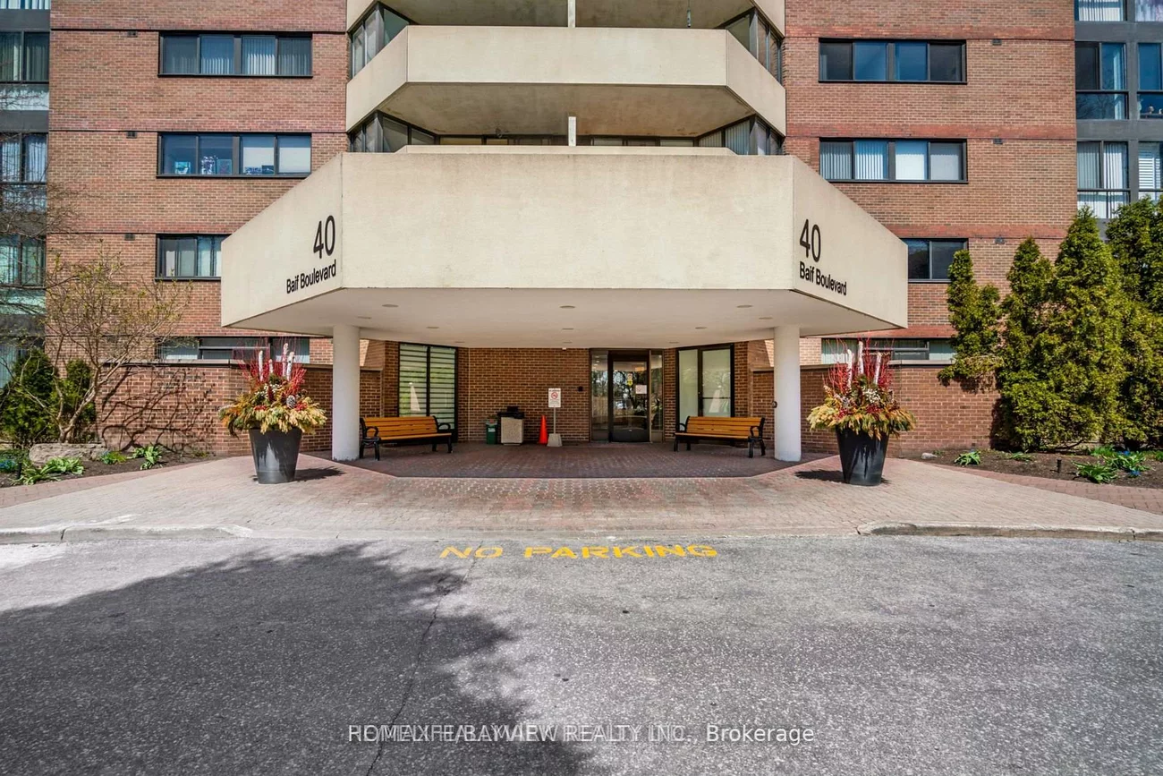 40, Baif, North Richvale, Richmond Hill