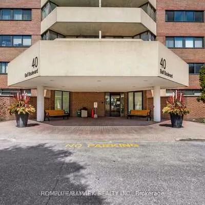 40, Baif, North Richvale, Richmond Hill