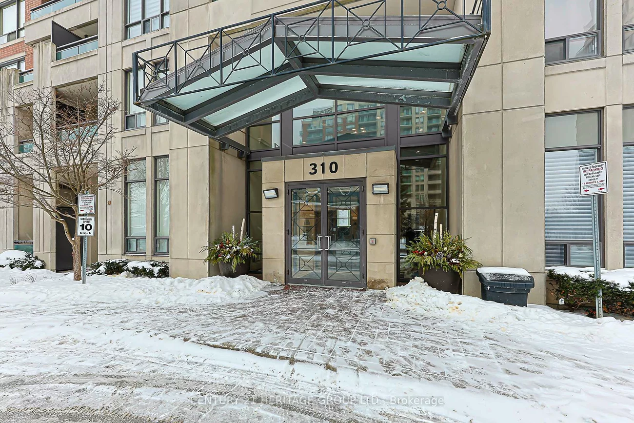 310, Red Maple, Langstaff, Richmond Hill