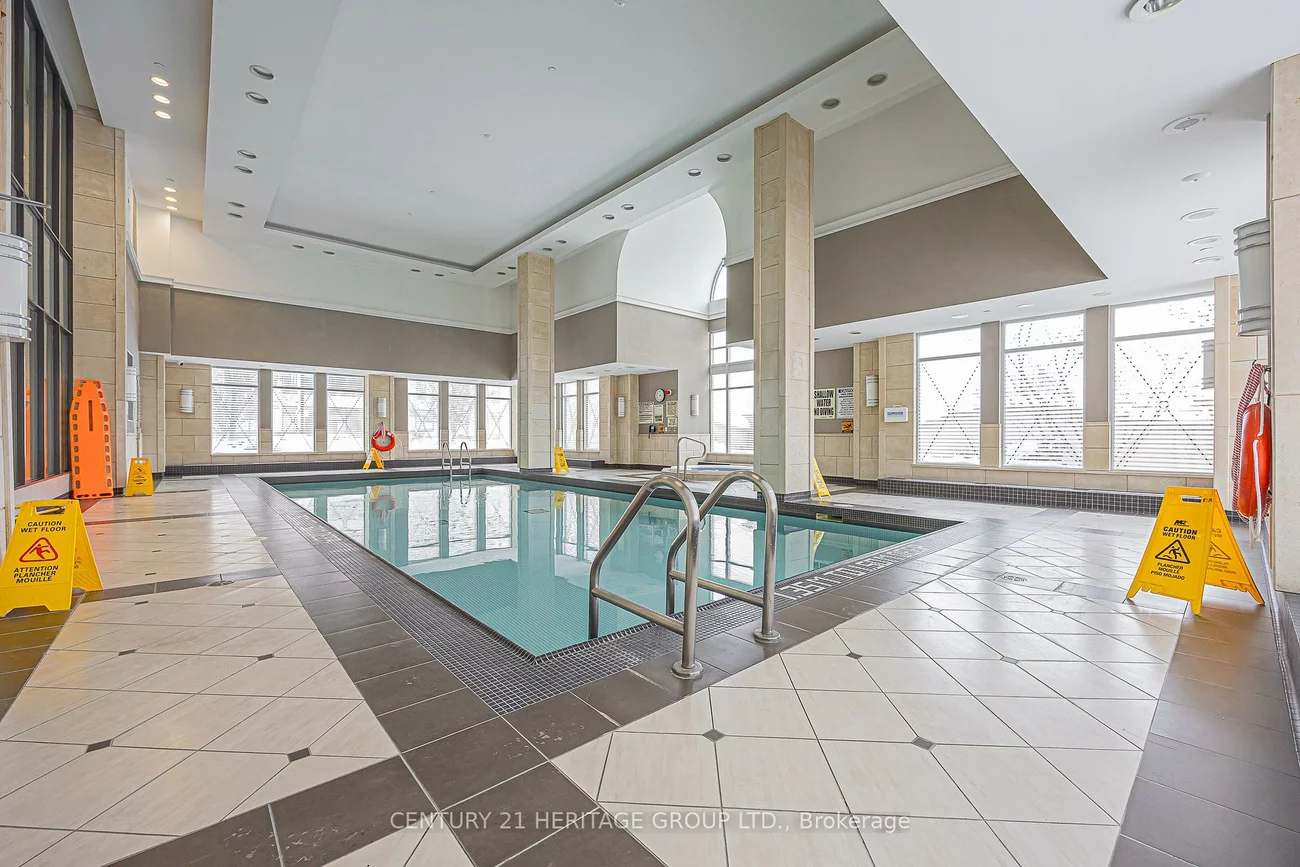 310, Red Maple, Langstaff, Richmond Hill