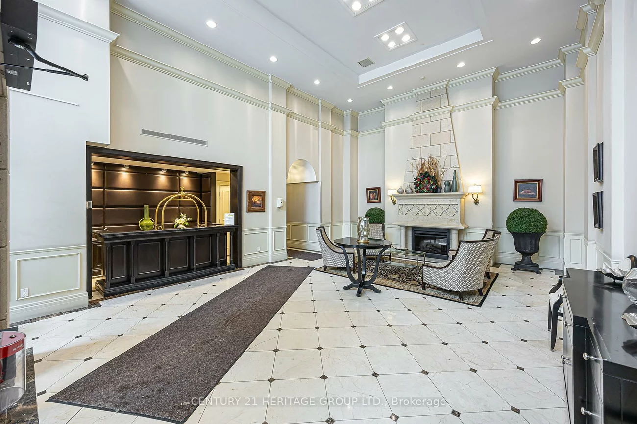 310, Red Maple, Langstaff, Richmond Hill