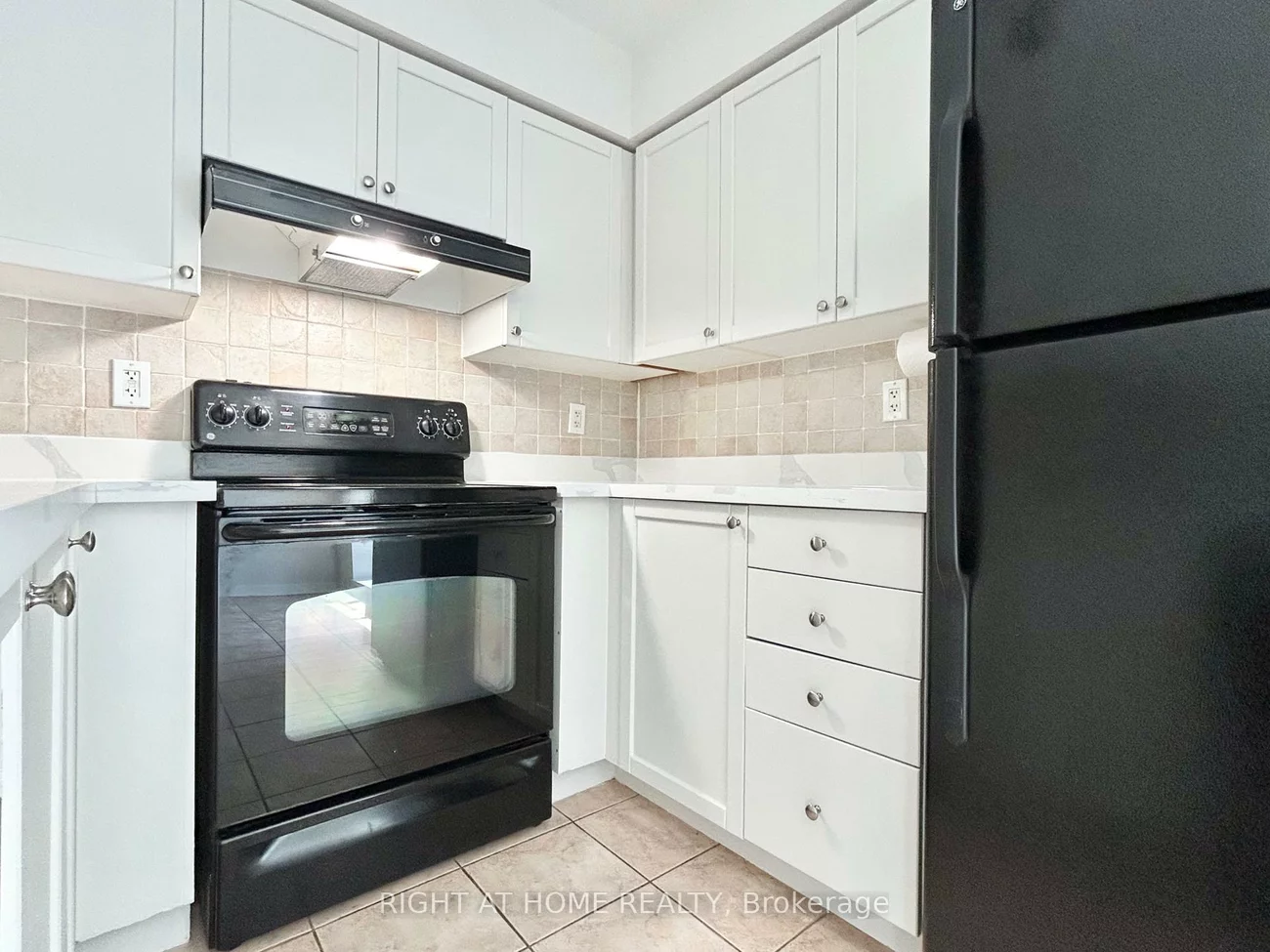 11, Oneida, Langstaff, Richmond Hill