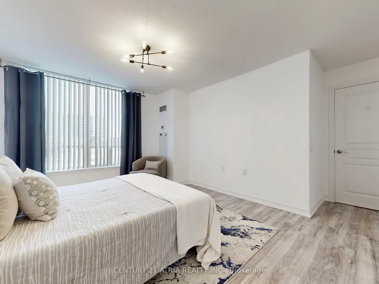 9017, Leslie, Beaver Creek Business Park, Richmond Hill