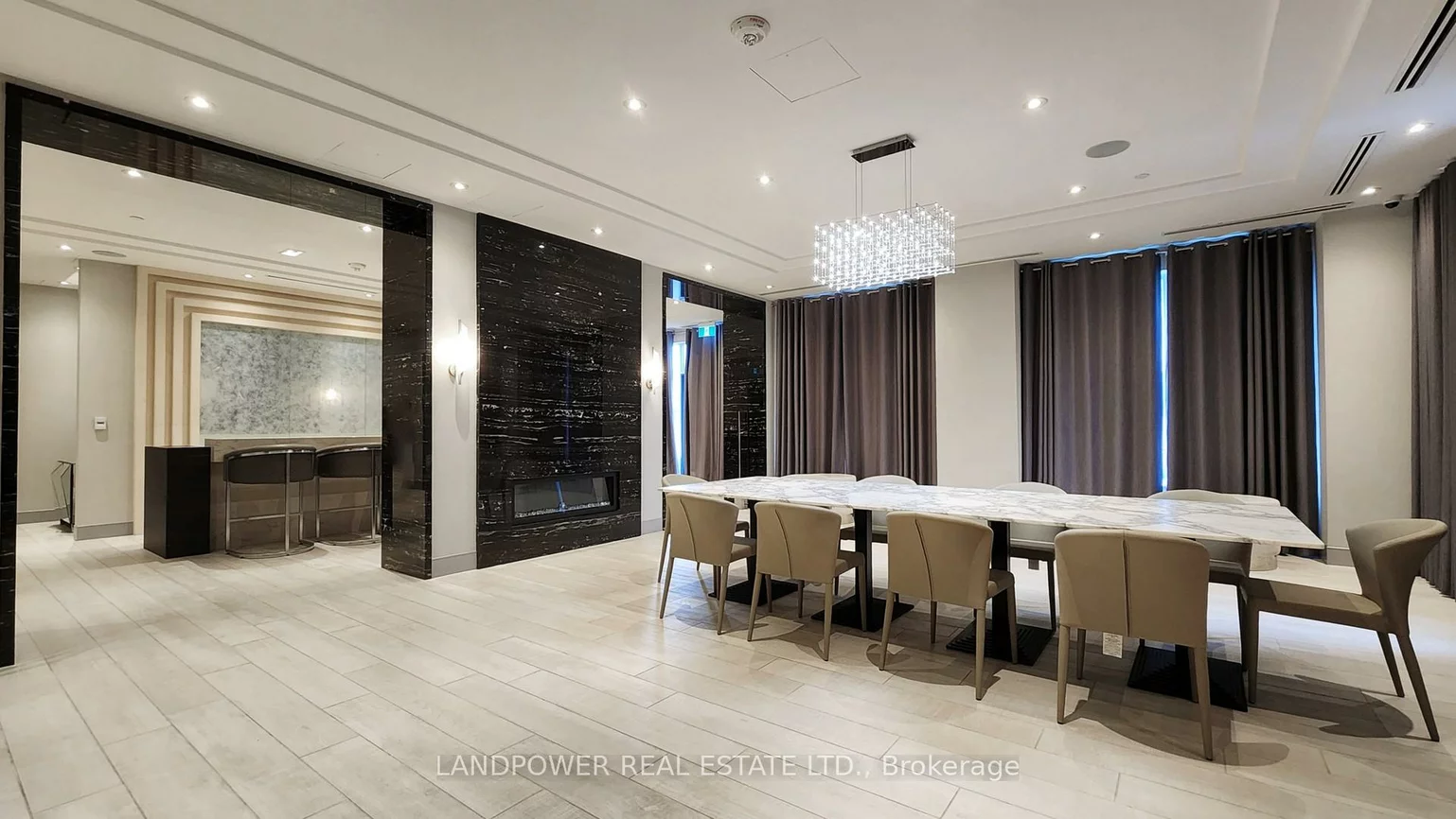 396, Highway 7, Doncrest, Richmond Hill