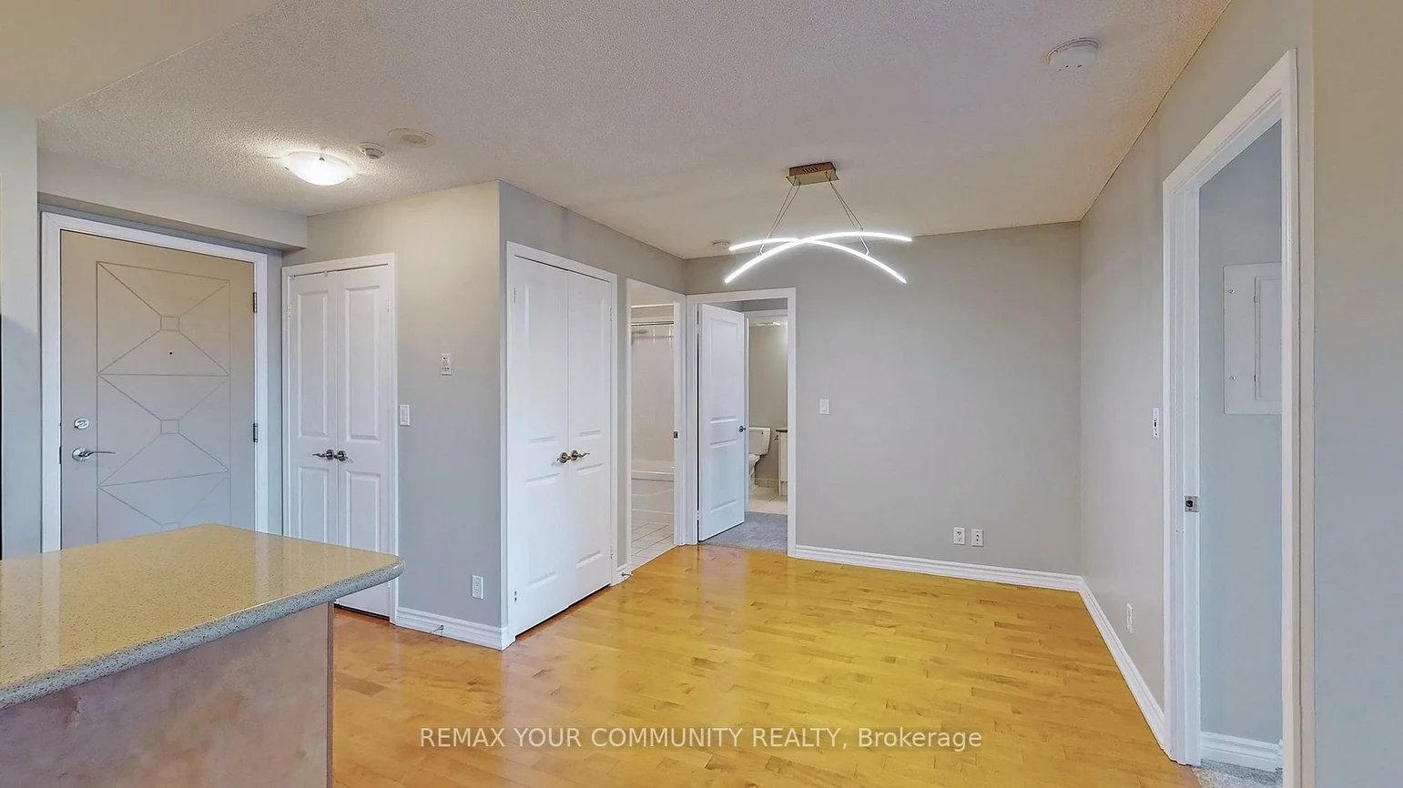 18, Harding, Harding, Richmond Hill