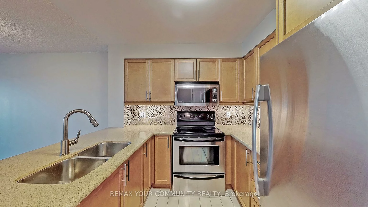 18, Harding, Harding, Richmond Hill